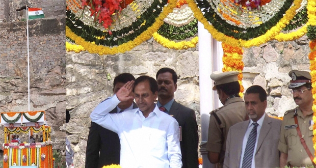 CM KCR hoisted tri colour at Golconda Fort in Hyderabad